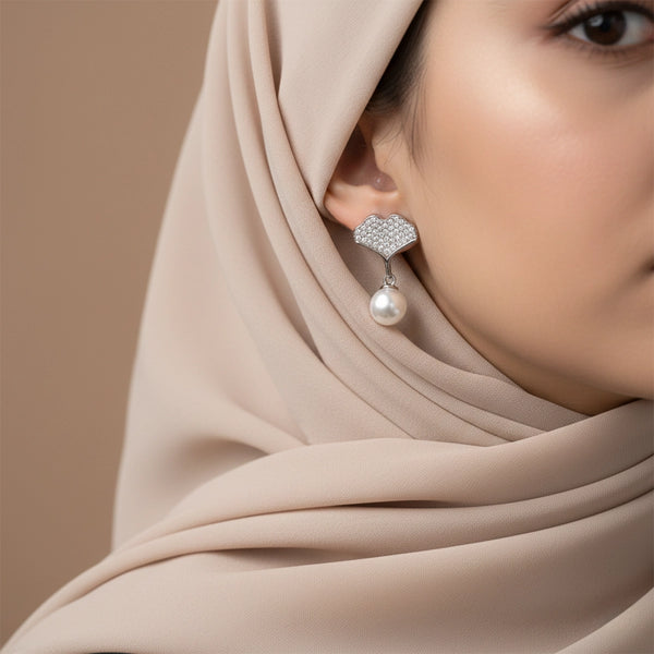 Pearl Grace Silver Pendant & Stud Combo