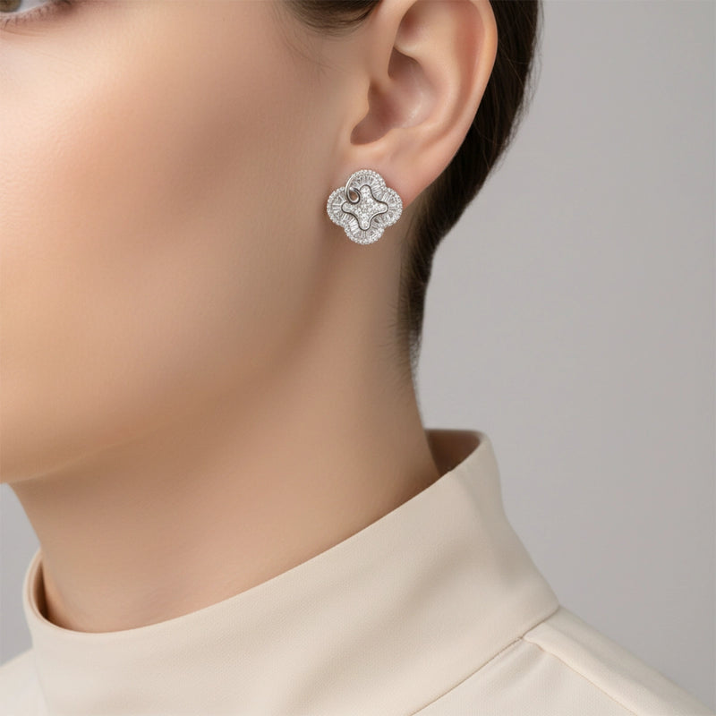 Silver Clover Spark Pendant & Stud Combo