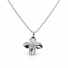 Glossy Petal Flower Necklace